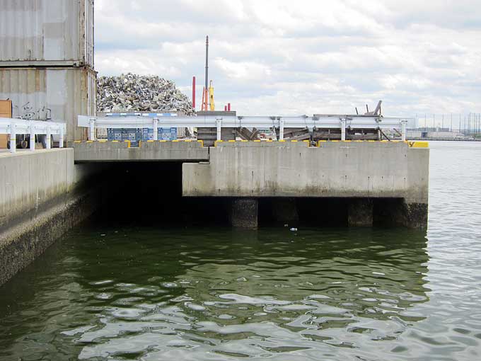 西宮ケーソン入り口