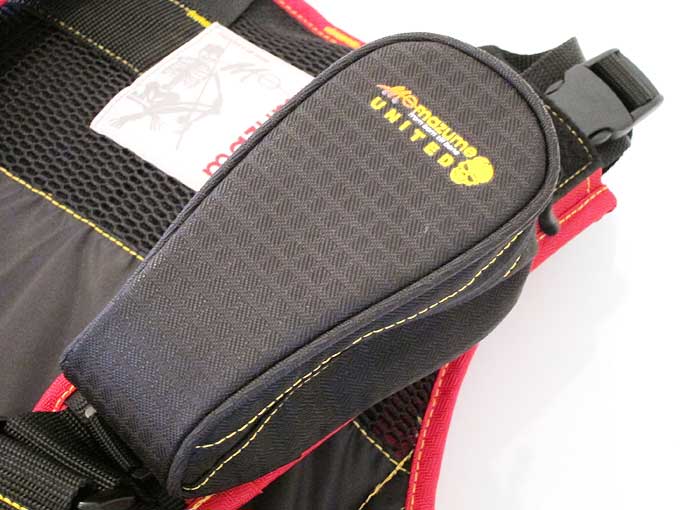 マズメレッドムーンライフジャケットⅢ・レッド