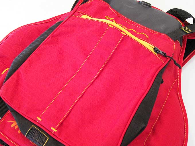 マズメレッドムーンライフジャケットⅢ・レッド