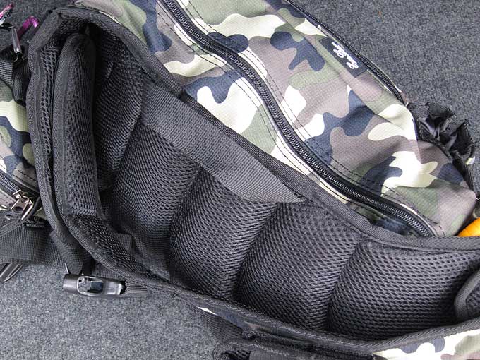 エバーグリーン(EVERGREEN) ヒップ&ショルダーバッグHD カモ