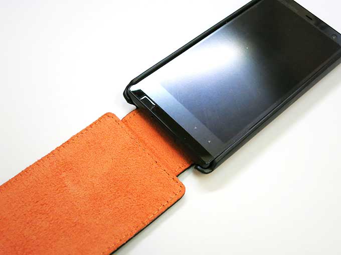 レイアウト AQUOS PHONE Xx 203SH用カバー フラップタイプ・レザー(合皮タイプ)/ブラック 製品型番:RT-203SHLC1/B