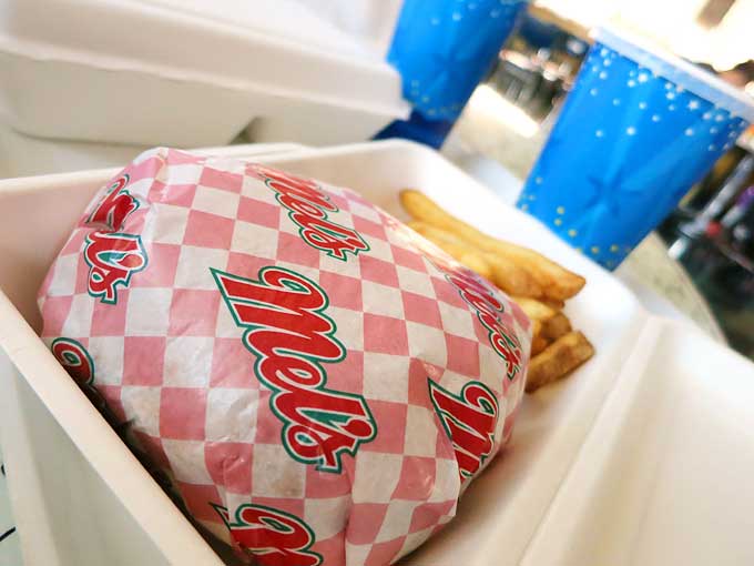 メルズ・ドライブイン