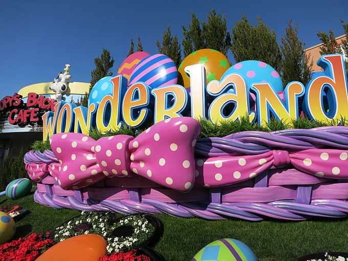 ユニバーサル・ワンダーランド