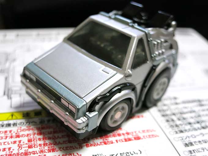 チョロQデロリアン