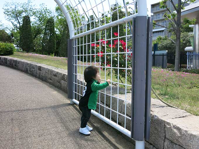 阪神競馬場・セントウルガーデン