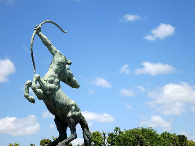 阪神競馬場・セントウルガーデンのケンタウロス