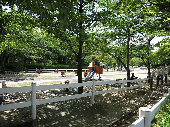 阪神競馬場・公園