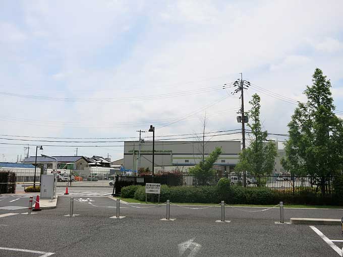 伊丹スカイパーク駐車場