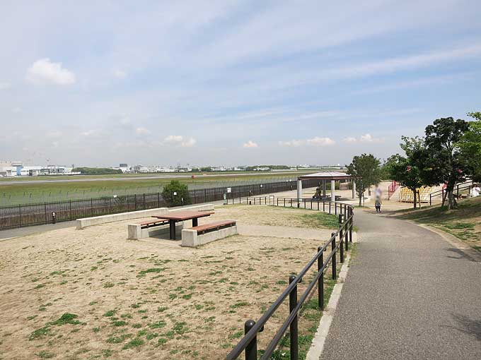 伊丹スカイパーク・園内