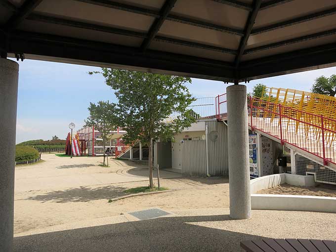 伊丹スカイパーク・トイレ