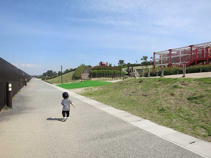 伊丹スカイパーク・通路