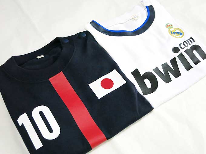 ベビー幼児用のサッカー日本代表とレアルユニフォーム