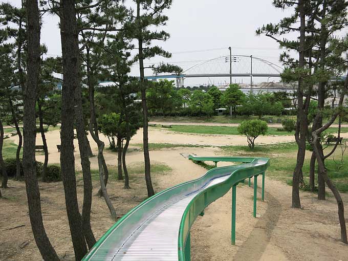 ループスライダー滑走中