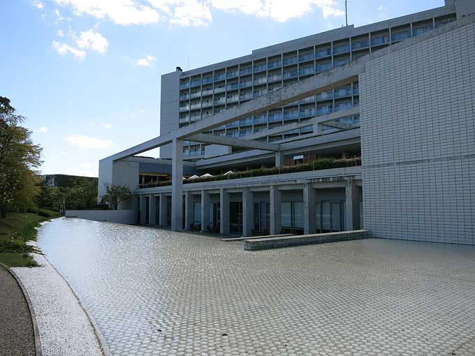 淡路夢舞台・国営明石海峡公園到着