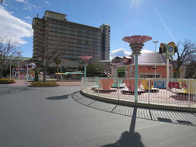 アトラクション