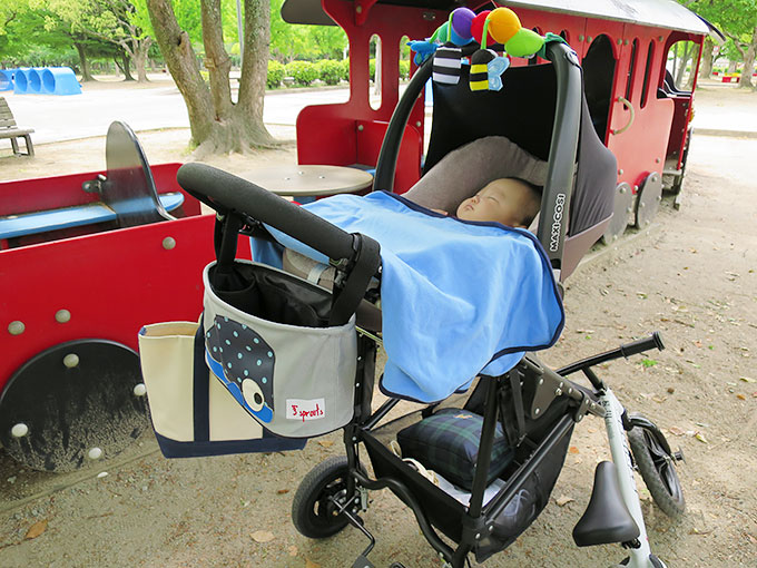 スヤスヤ寝てます