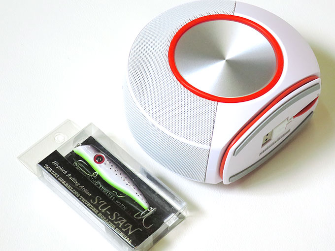 JBL Pebbles 大きさ