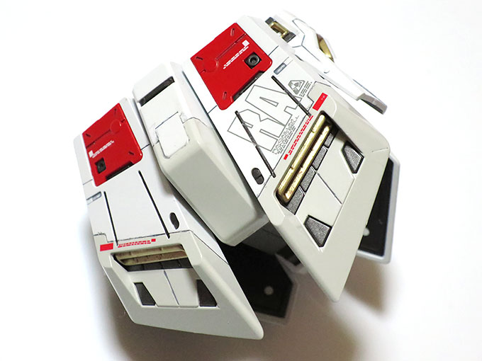 他のパーツも同様