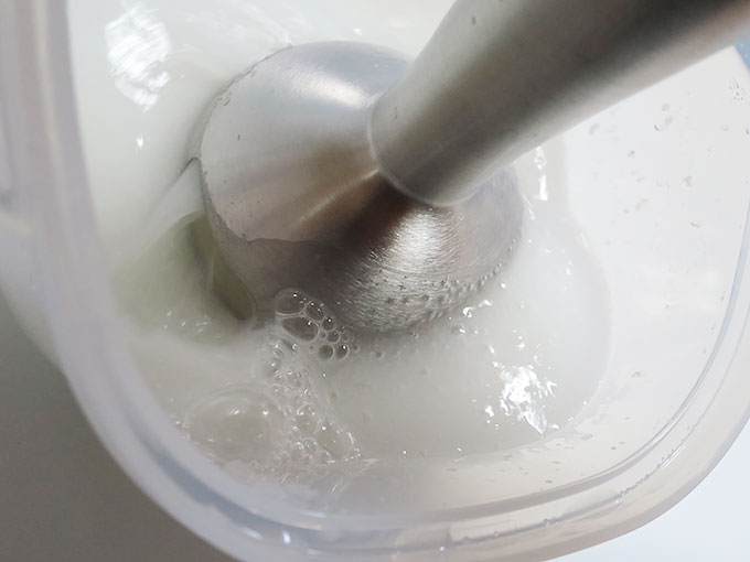 粒が残らないよう丁寧に