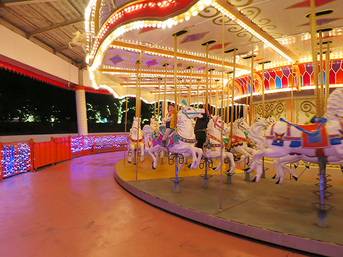 メリーゴーランド