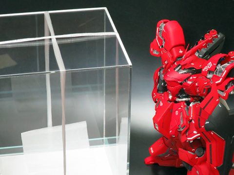 作ったガンプラを収納するアクリルケース!!