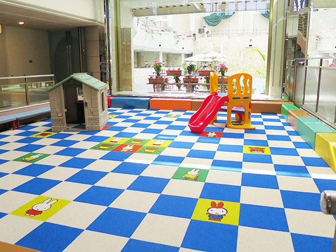 キッズスペース