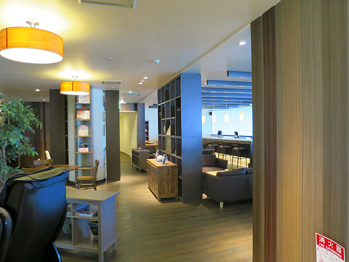 おしゃべりラウンジ