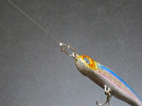 ルアーとラインの結束・簡単で強度が高いパロマーノット!