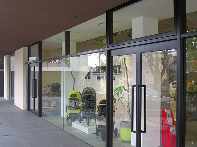 エアバギービルド芦屋店