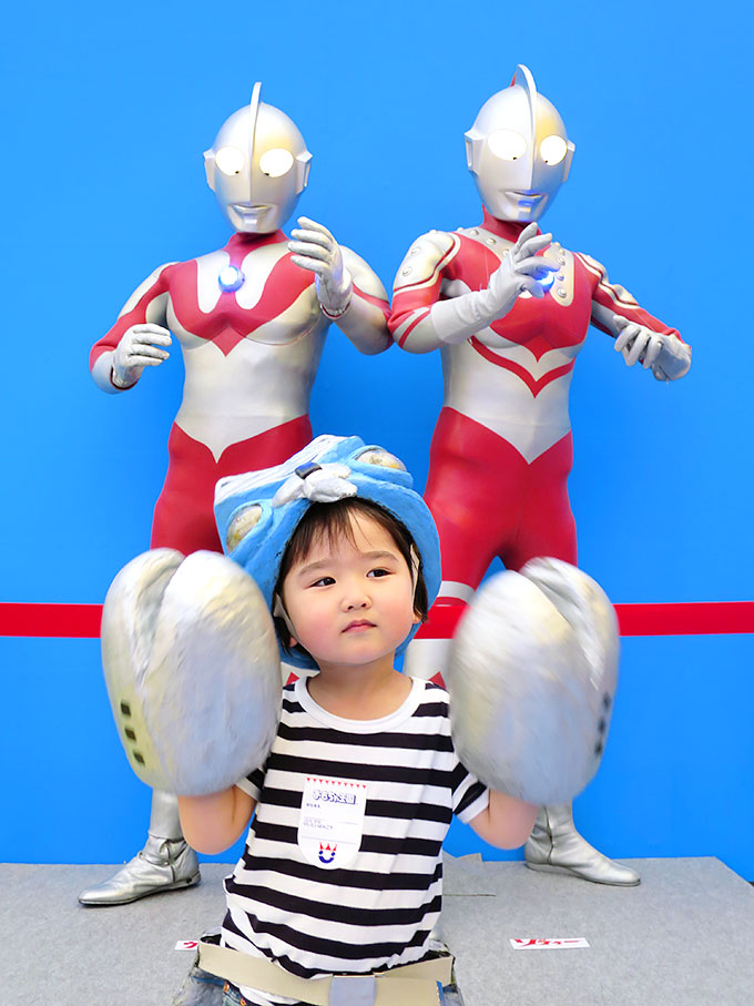 特別にウルトラマン達と記念撮影