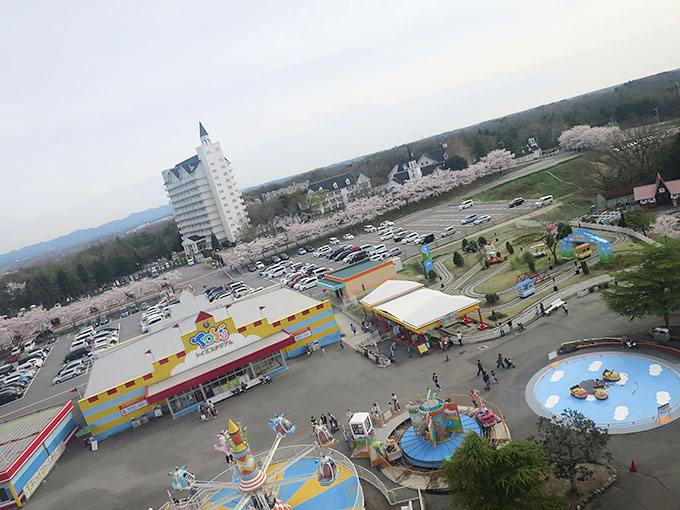 ホテルグリーンプラザ東条湖も見えます