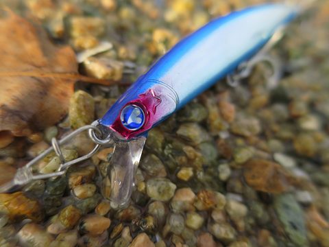 ブルーブルー・最新ルアー各種の解説動画!!