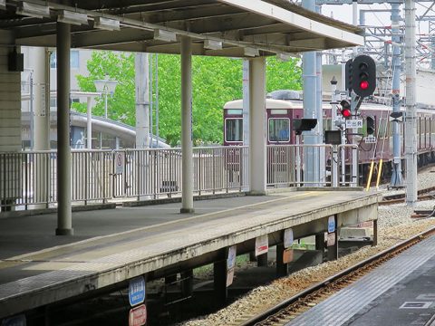 十数年ぶりに電車で大阪へ!実機を探してカメラ選び!!