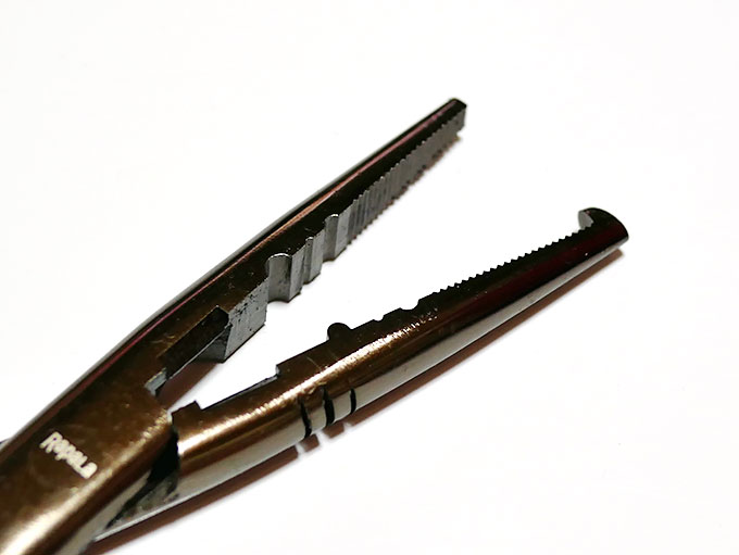 ラパラのプライヤー