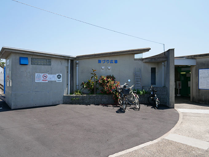 鳴尾浜臨海公園海づり広場