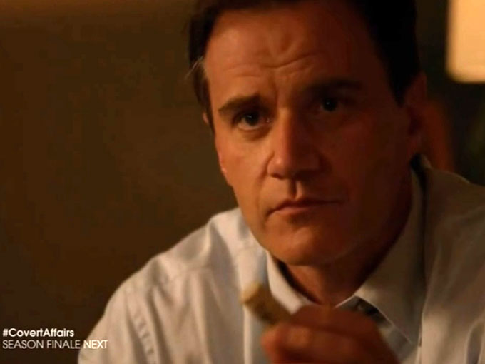 想いにふけるピーター