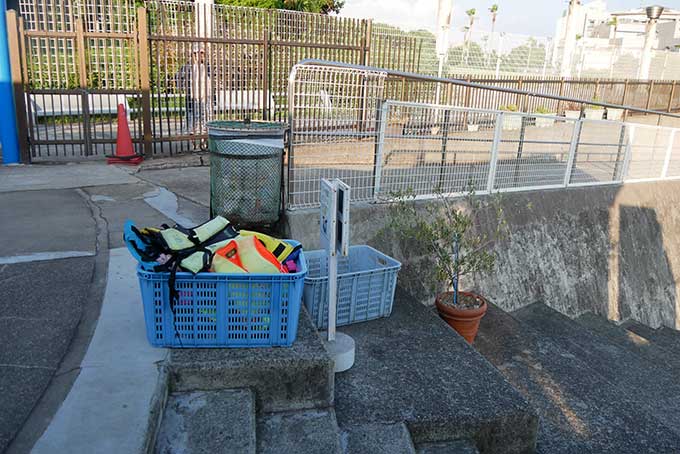 ライフジャケットを返して