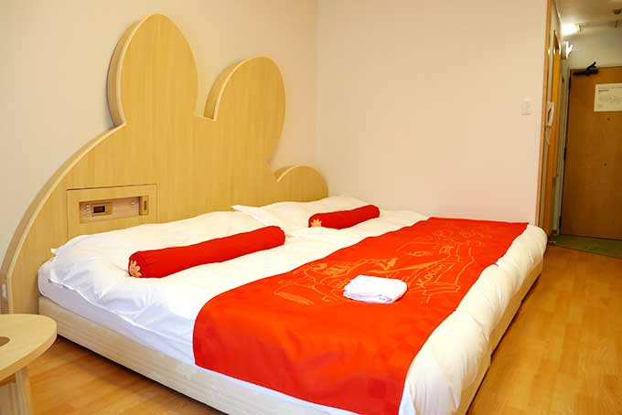 綺麗なベッド!!