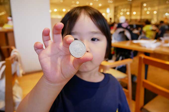 残さず食べてプッチコインをゲット!!