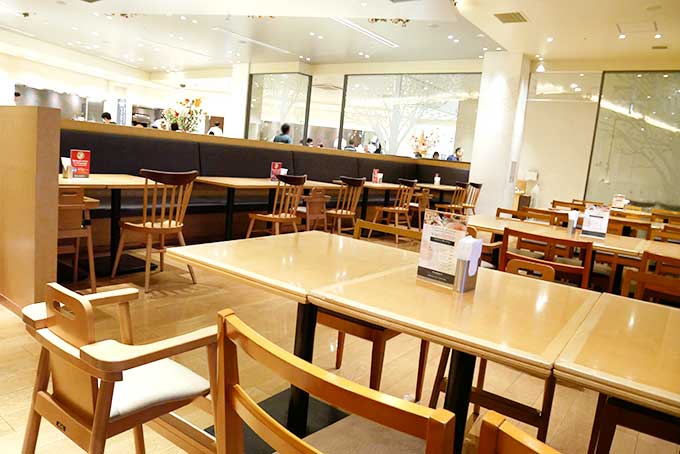 そら・たべよ客席