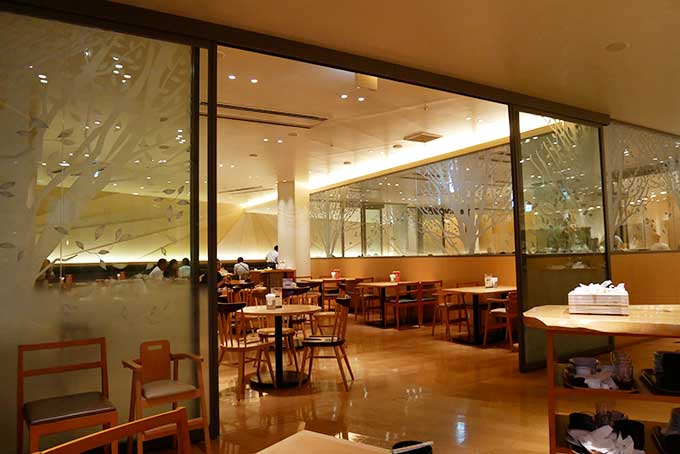 そら・たべよ客席