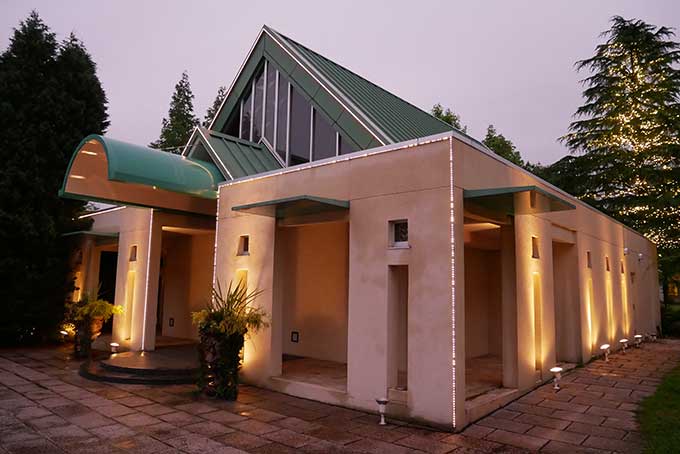 チャペルもライトアップ