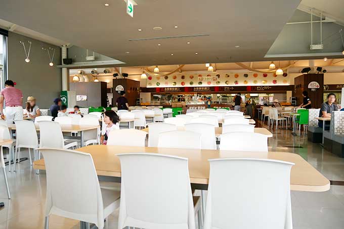 レストランで休憩