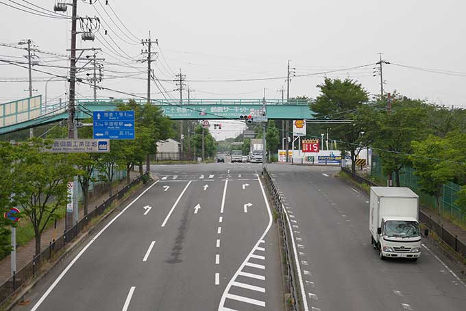 この信号を右折