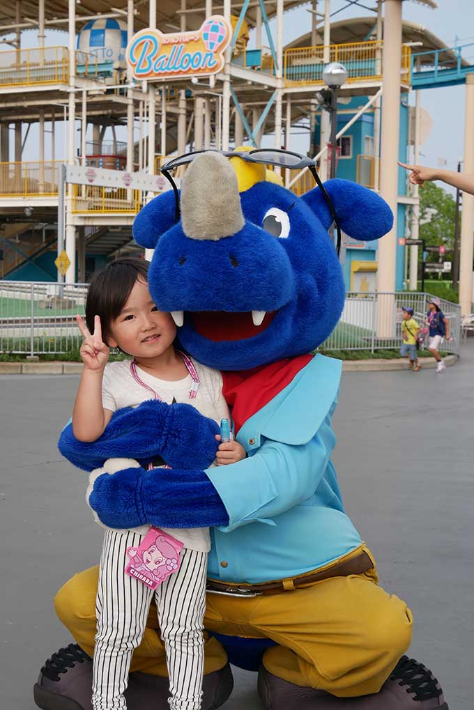 バットと記念撮影