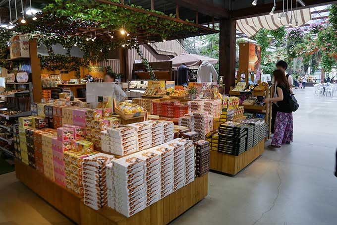お土産売り場