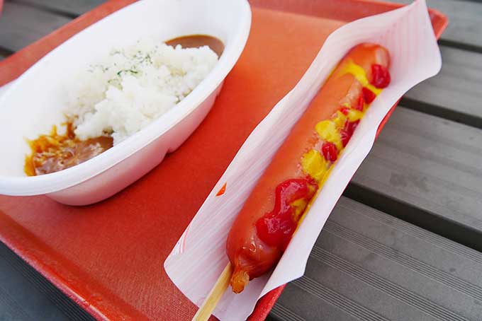 お子様カレーとフランクフルト