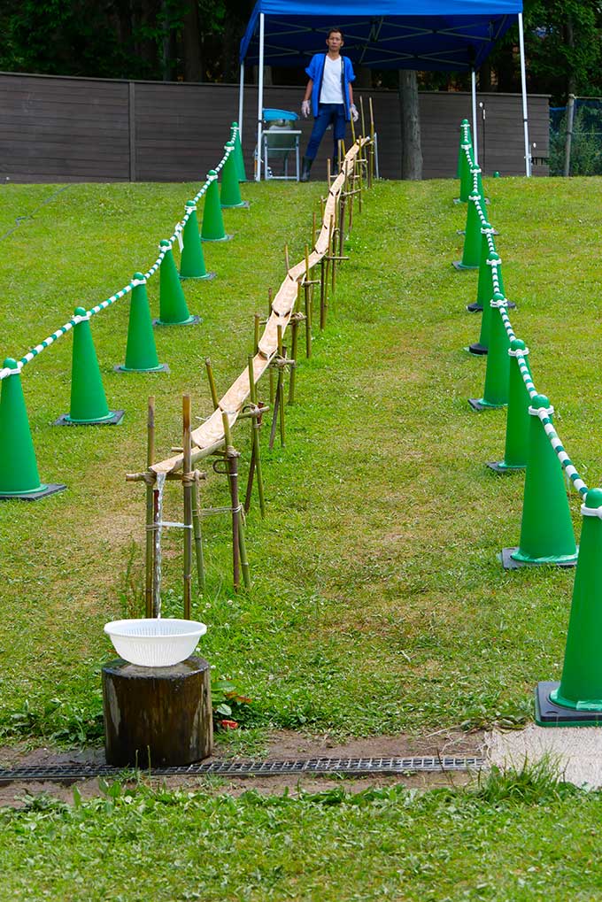 真夏の六甲山で「涼」を体感しよう!流しそうめん開催!!