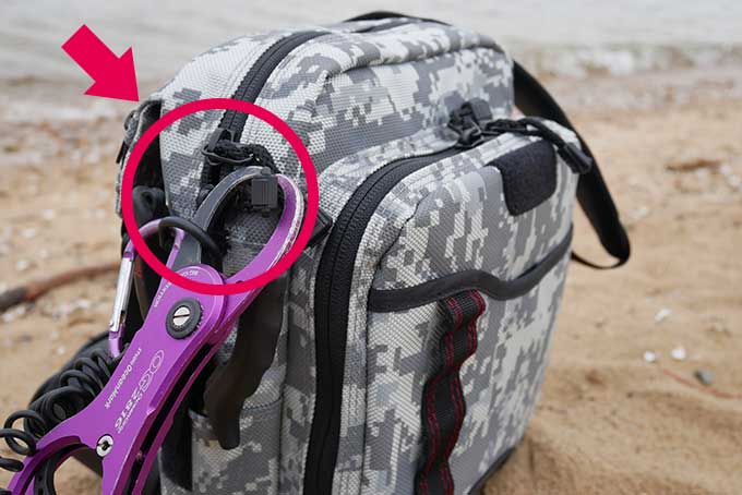 D管にフィッシュグリップを装着