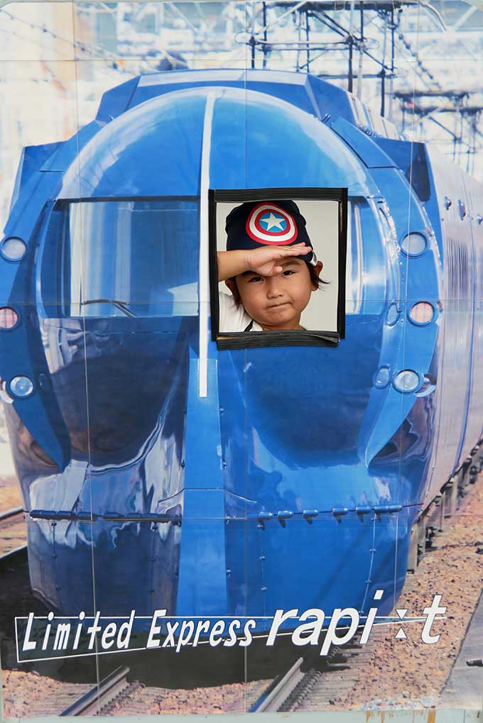 ラピートから記念写真撮影!!